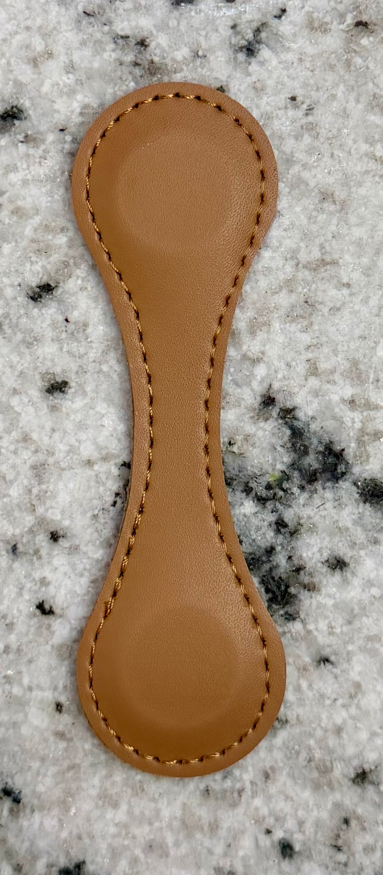 Leather Fold Over Magnetic Needleminder