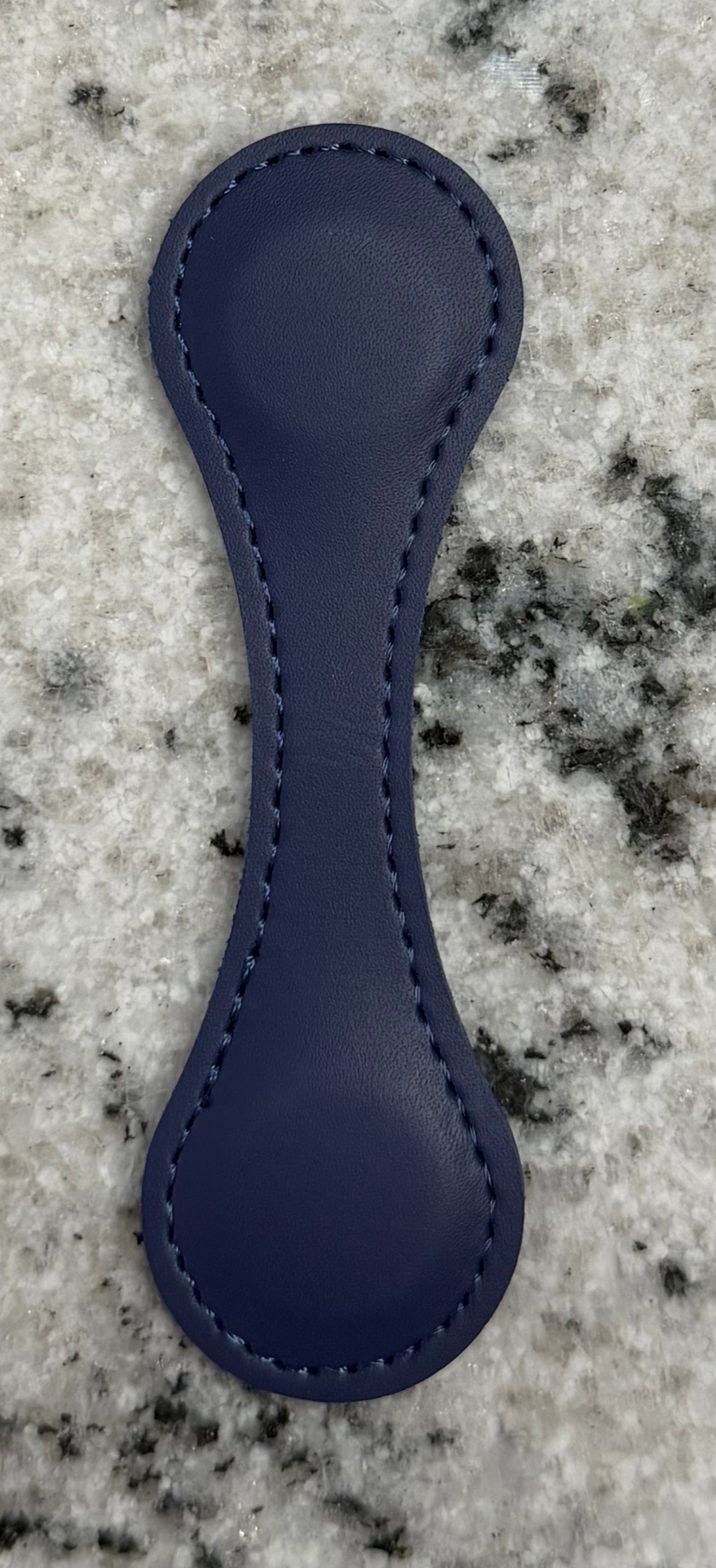 Leather Fold Over Magnetic Needleminder