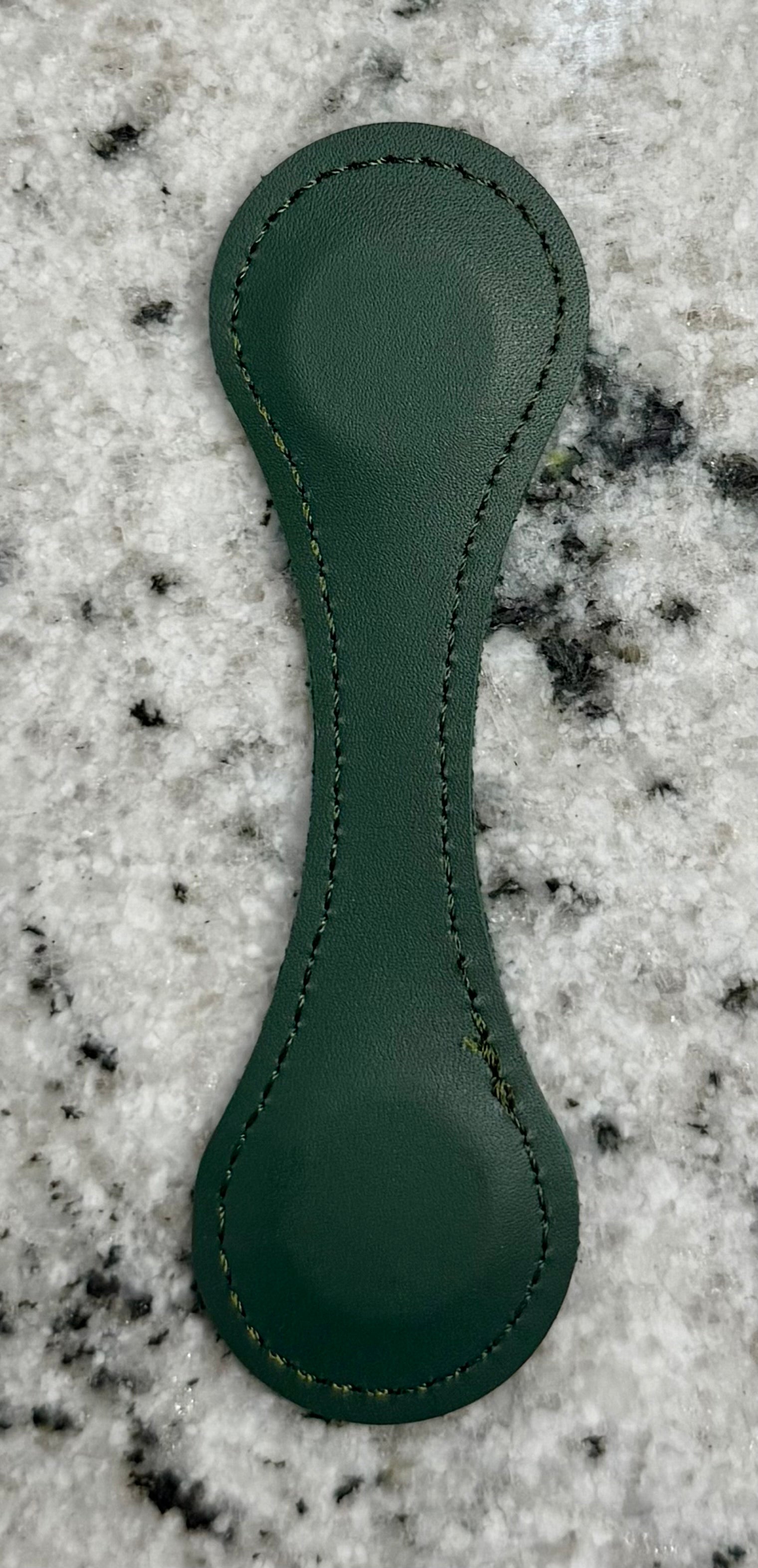 Leather Fold Over Magnetic Needleminder