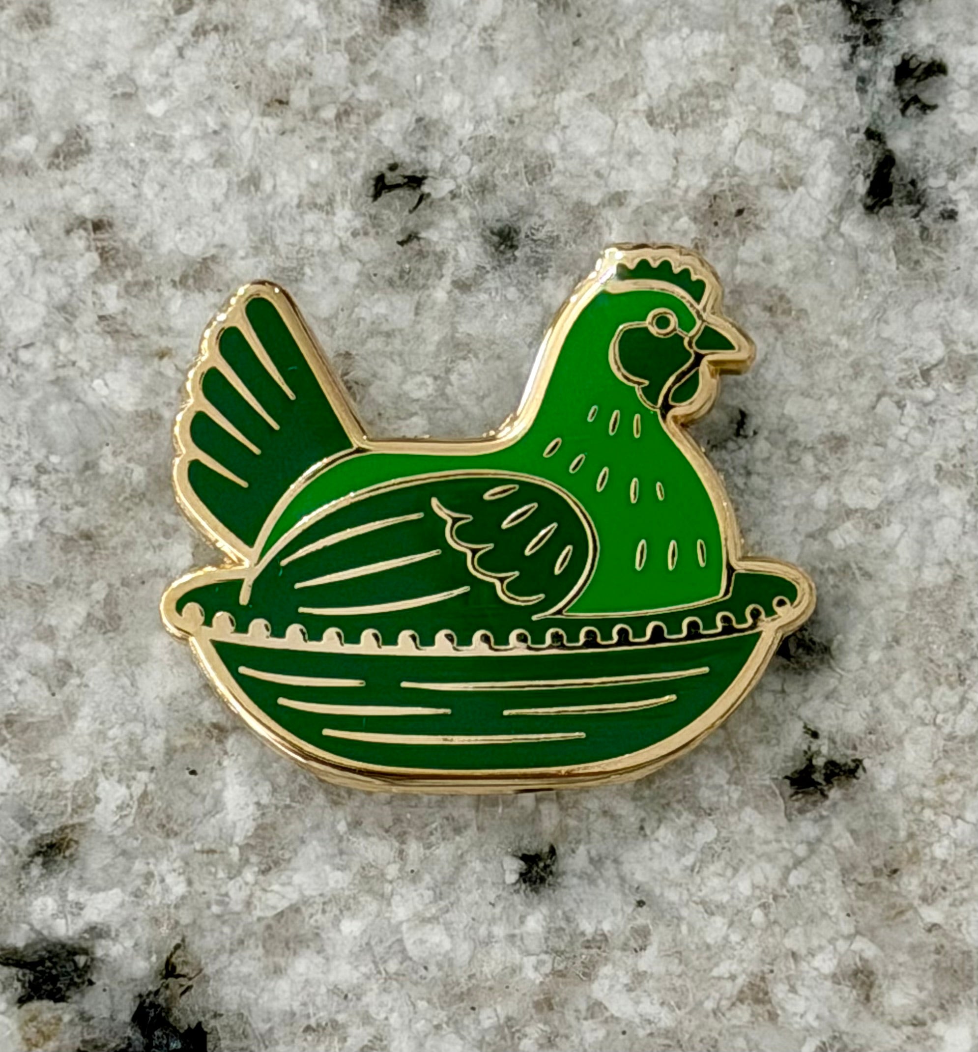 Hen on Nest Dish Needleminder