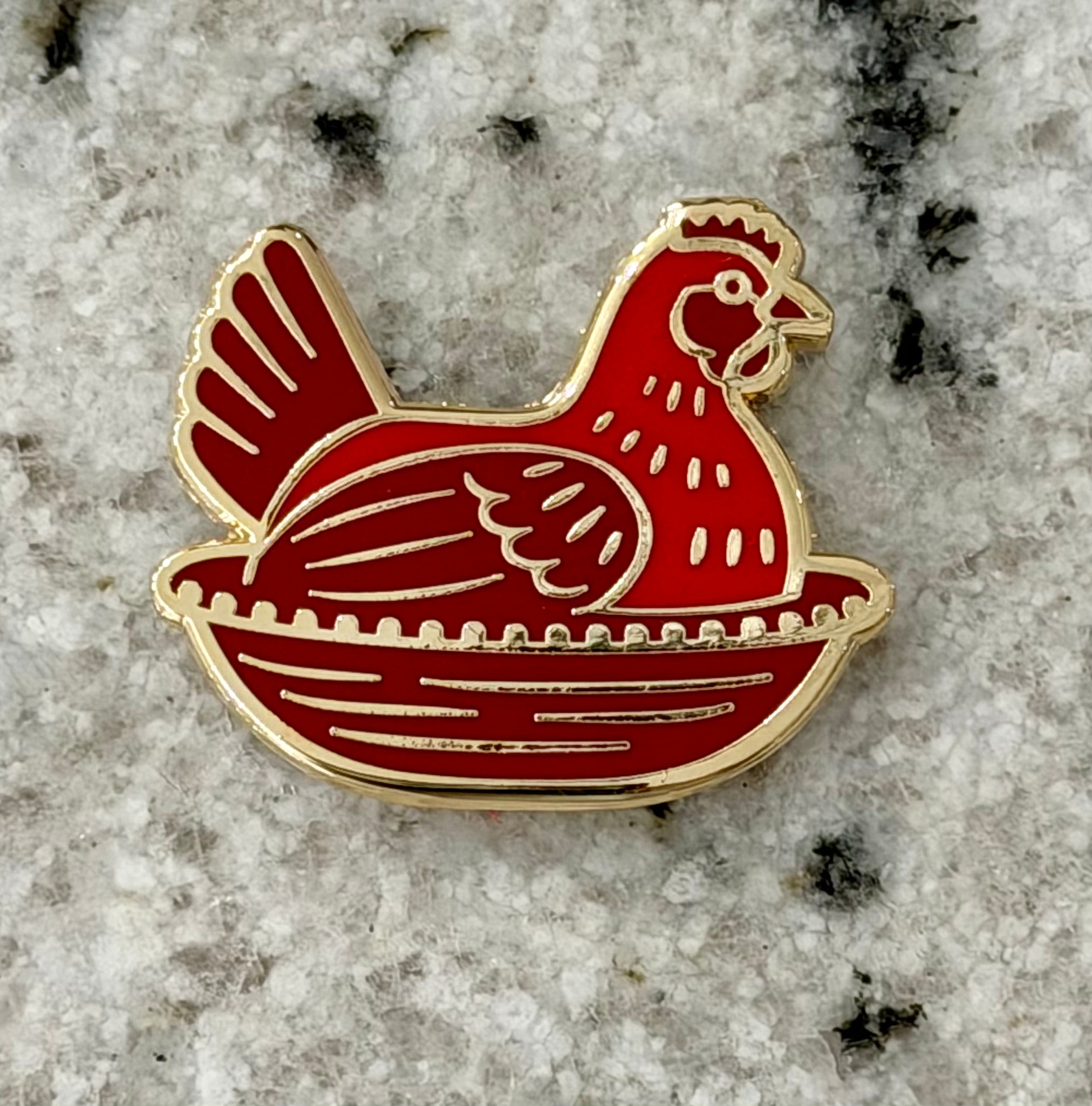 Hen on Nest Dish Needleminder