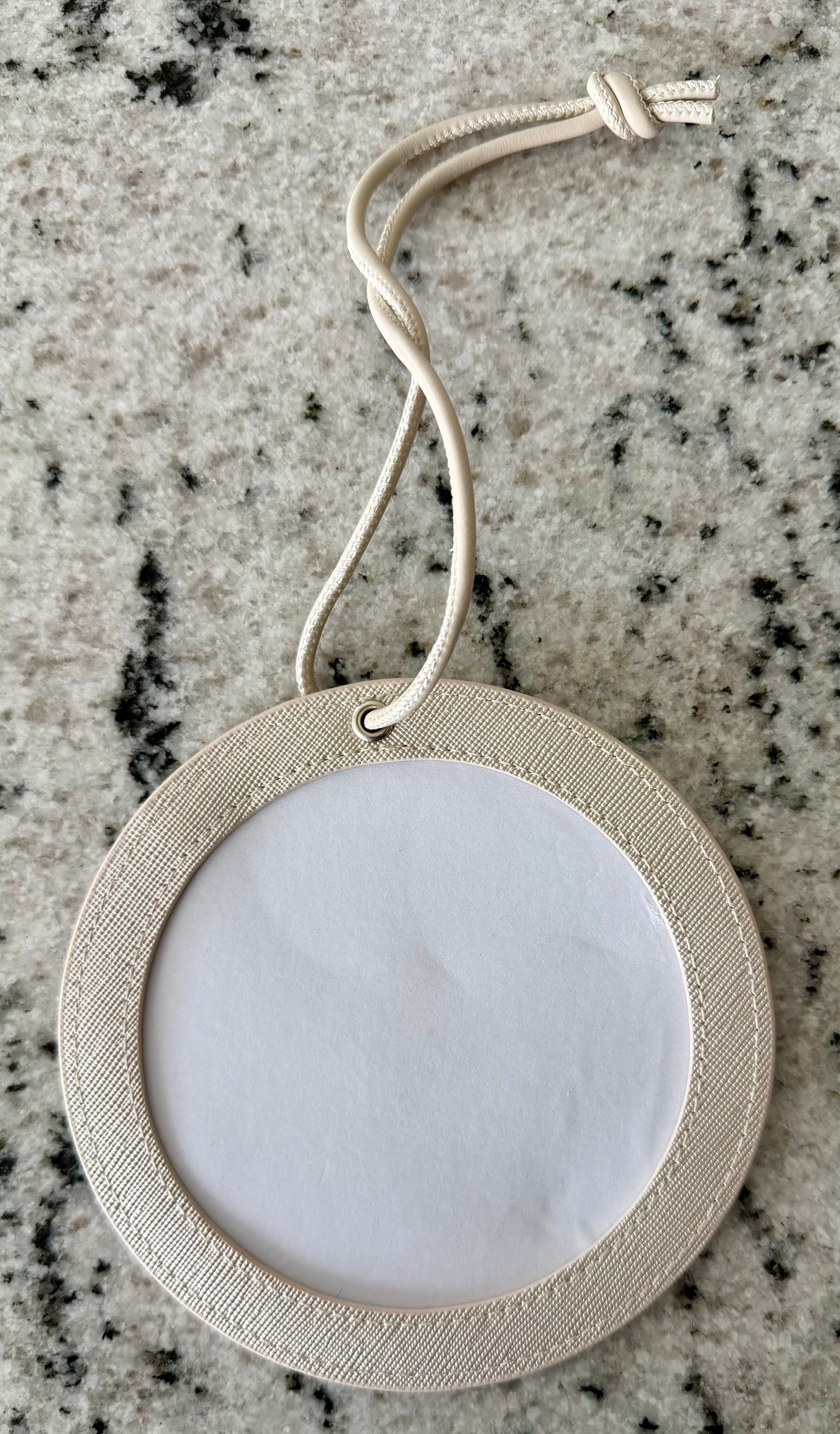 Self Finishing Ornament